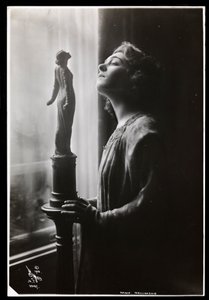 Alla Nazimova, 1915 (sølv gelatintrykk)